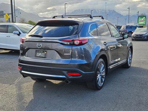 Machine Gray Metallic 2023 Mazda CX-9 Signature