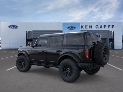 Shadow Black 2026 Ford Bronco Badlands