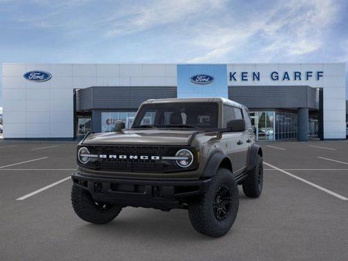 Gray 2026 Ford Bronco Badlands