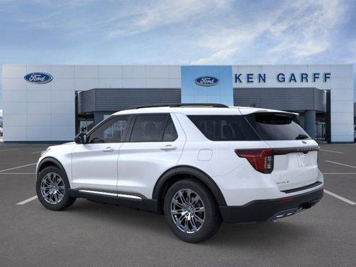 Space White Metallic 2025 Ford Explorer Active