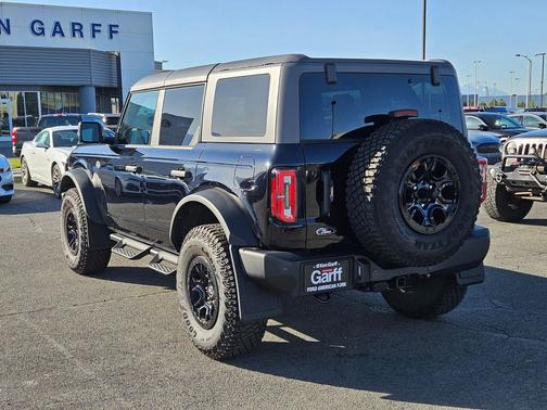 Shadow Black 2024 Ford Bronco Wildtrak