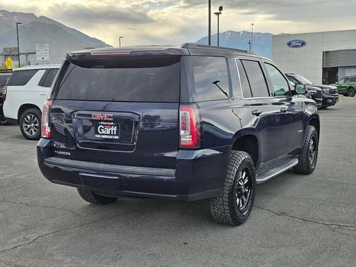 Dark Sapphire Blue Metallic 2018 GMC Yukon SLT