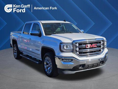 White Frost Tricoat 2018 GMC Sierra 1500 SLT