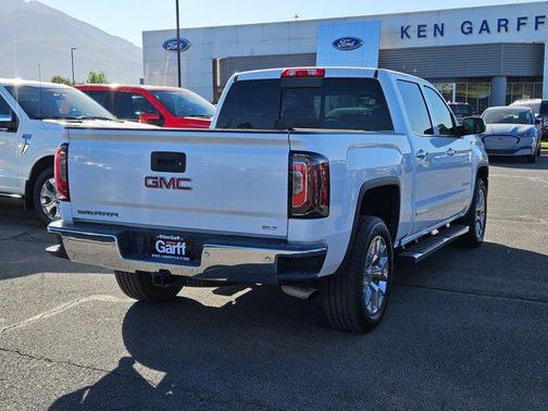 White Frost Tricoat 2018 GMC Sierra 1500 SLT
