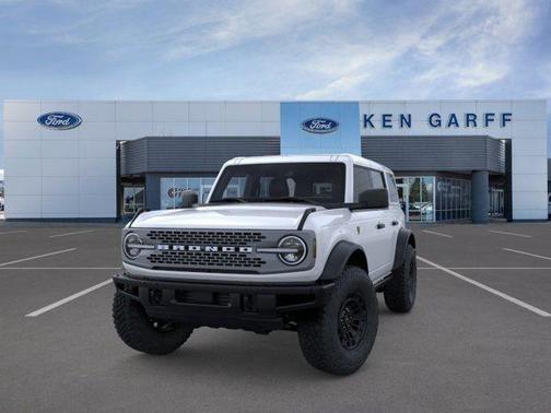 Oxford White 2026 Ford Bronco Badlands