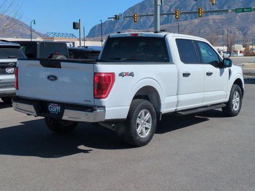 Oxford White 2022 Ford F-150 XLT