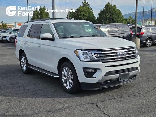Star White Metallic Tri-Coat 2021 Ford Expedition XLT