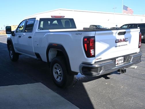 2026 GMC Sierra 2500 Base