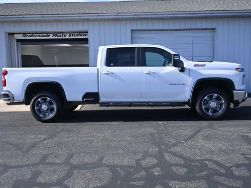 2024 Chevrolet Silverado 3500 LT