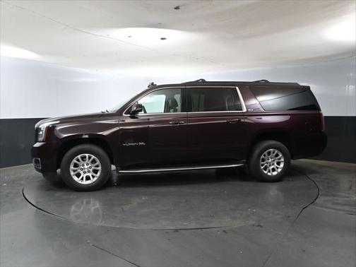 2017 GMC Yukon XL SLT