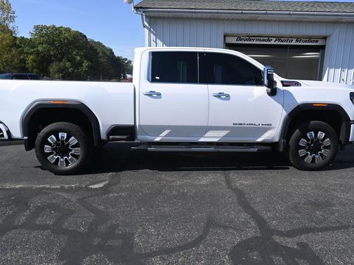 2024 GMC Sierra 3500 Denali