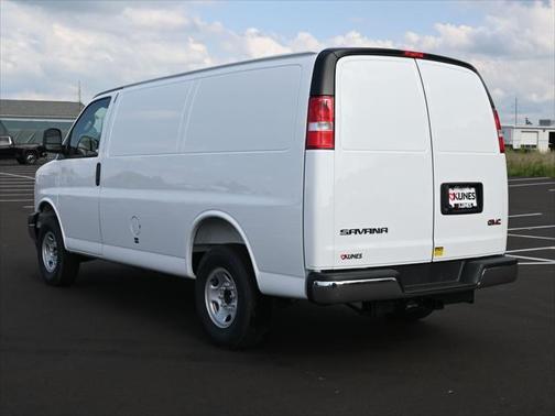 2025 GMC Savana 2500 Work Van