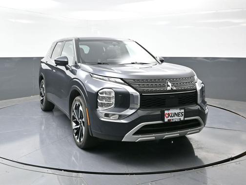 2024 Mitsubishi Outlander 