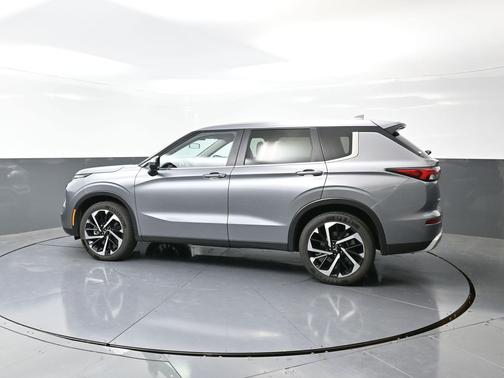 2024 Mitsubishi Outlander 