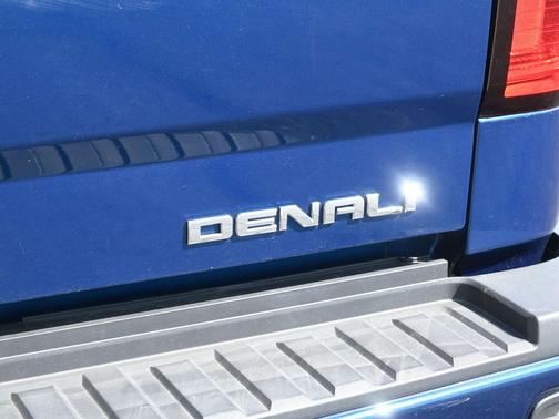 2016 GMC Sierra 3500 Denali