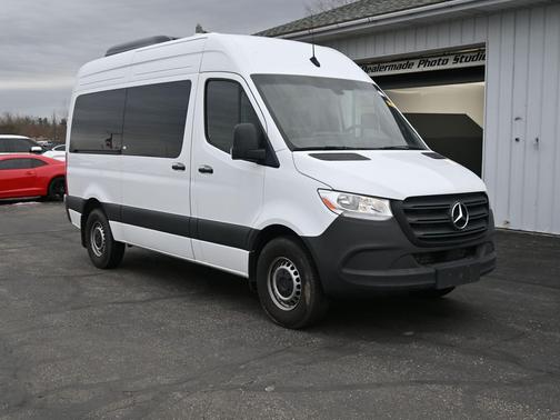 2024 Mercedes-Benz Sprinter 2500 Standard Roof