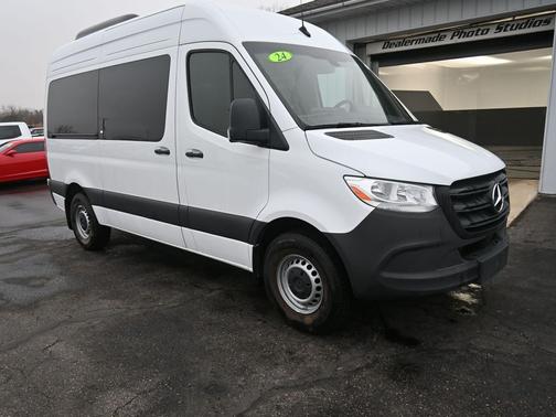 2024 Mercedes-Benz Sprinter 2500 Standard Roof