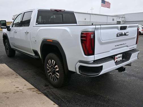 2026 GMC Sierra 3500 Denali