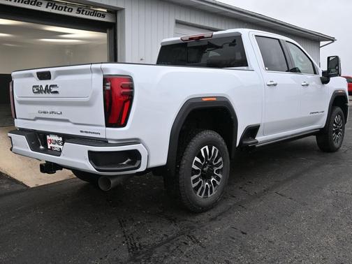 2026 GMC Sierra 3500 Denali