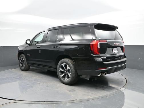 2026 GMC Yukon 4WD AT4