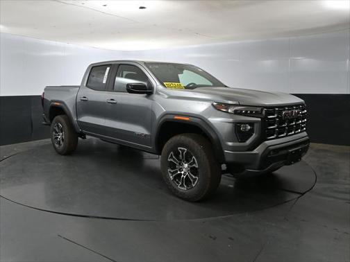 2025 GMC Canyon Base