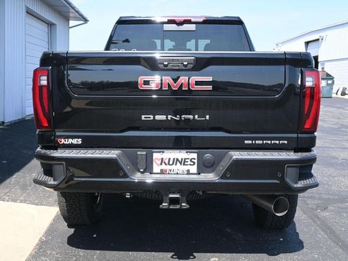 2026 GMC Sierra 3500 Denali