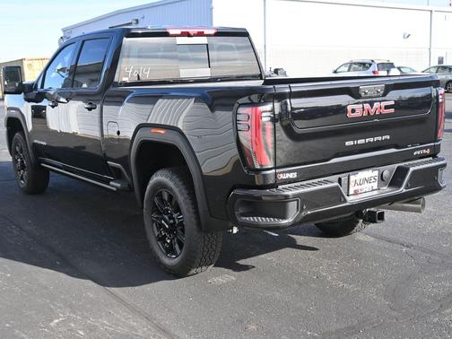 2026 GMC Sierra 3500 Base