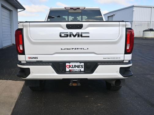 2022 GMC Sierra 2500 Denali