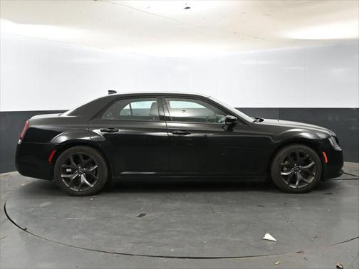 2023 Chrysler 300 S