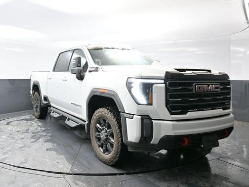 2024 GMC Sierra 2500 AT4