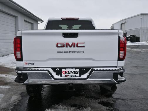 2026 GMC Sierra 3500 Base
