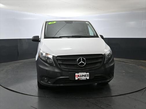 2020 Mercedes-Benz Metris Base