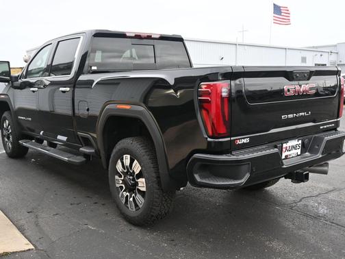 2026 GMC Sierra 3500 Denali