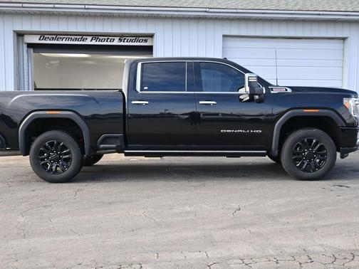 2021 GMC Sierra 2500 Denali