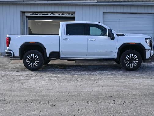 2026 GMC Sierra 3500 Denali