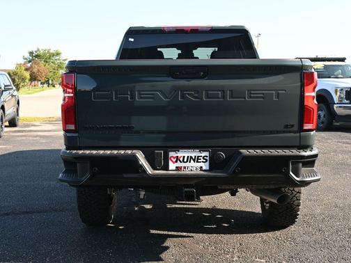2026 Chevrolet Silverado 3500 LT