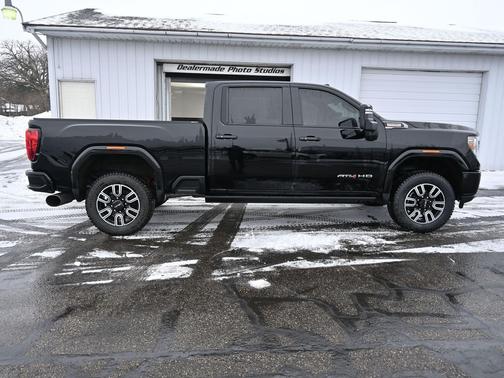 2023 GMC Sierra 3500 AT4