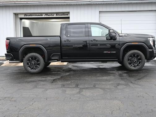 2025 GMC Sierra 3500 Base