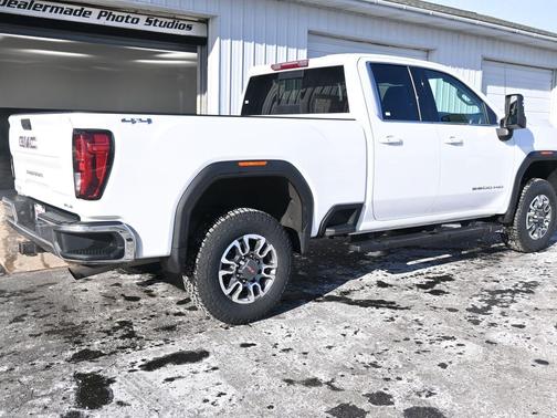 2022 GMC Sierra 2500 SLE