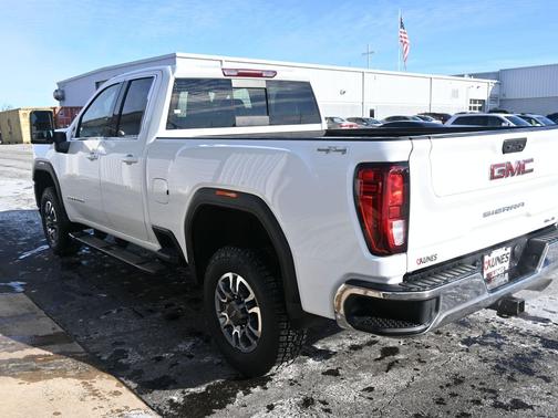 2022 GMC Sierra 2500 SLE