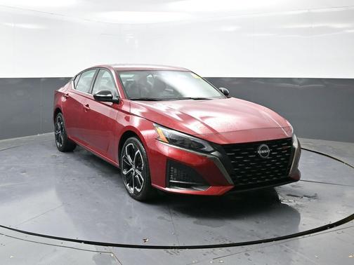 2024 Nissan Altima SR Intelligent AWD