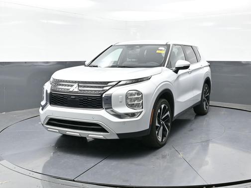 2024 Mitsubishi Outlander 