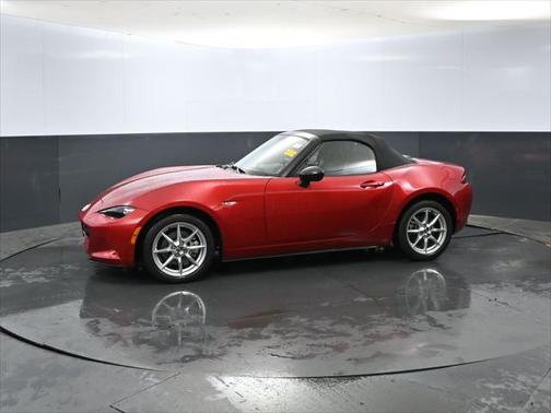 2017 Mazda MX-5 Miata Sport