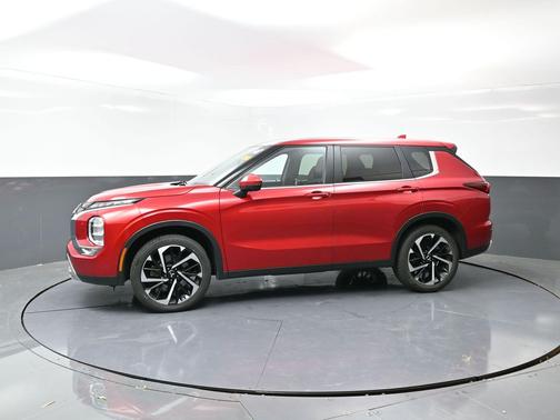 2024 Mitsubishi Outlander 