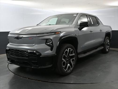 2025 Chevrolet Silverado EV RST