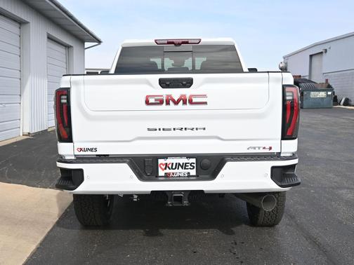 2026 GMC Sierra 3500 Base