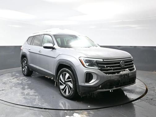 2025 Volkswagen Atlas 2.0T SE w/Technology 4MOTION