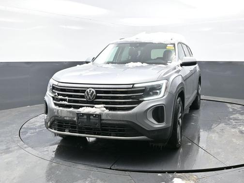 2025 Volkswagen Atlas 2.0T SE w/Technology 4MOTION