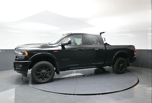 2022 RAM 2500 Limited Crew Cab 4x4 6'4' Box