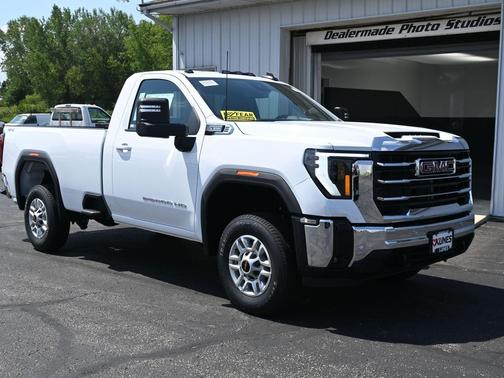 2025 GMC Sierra 2500 SLE